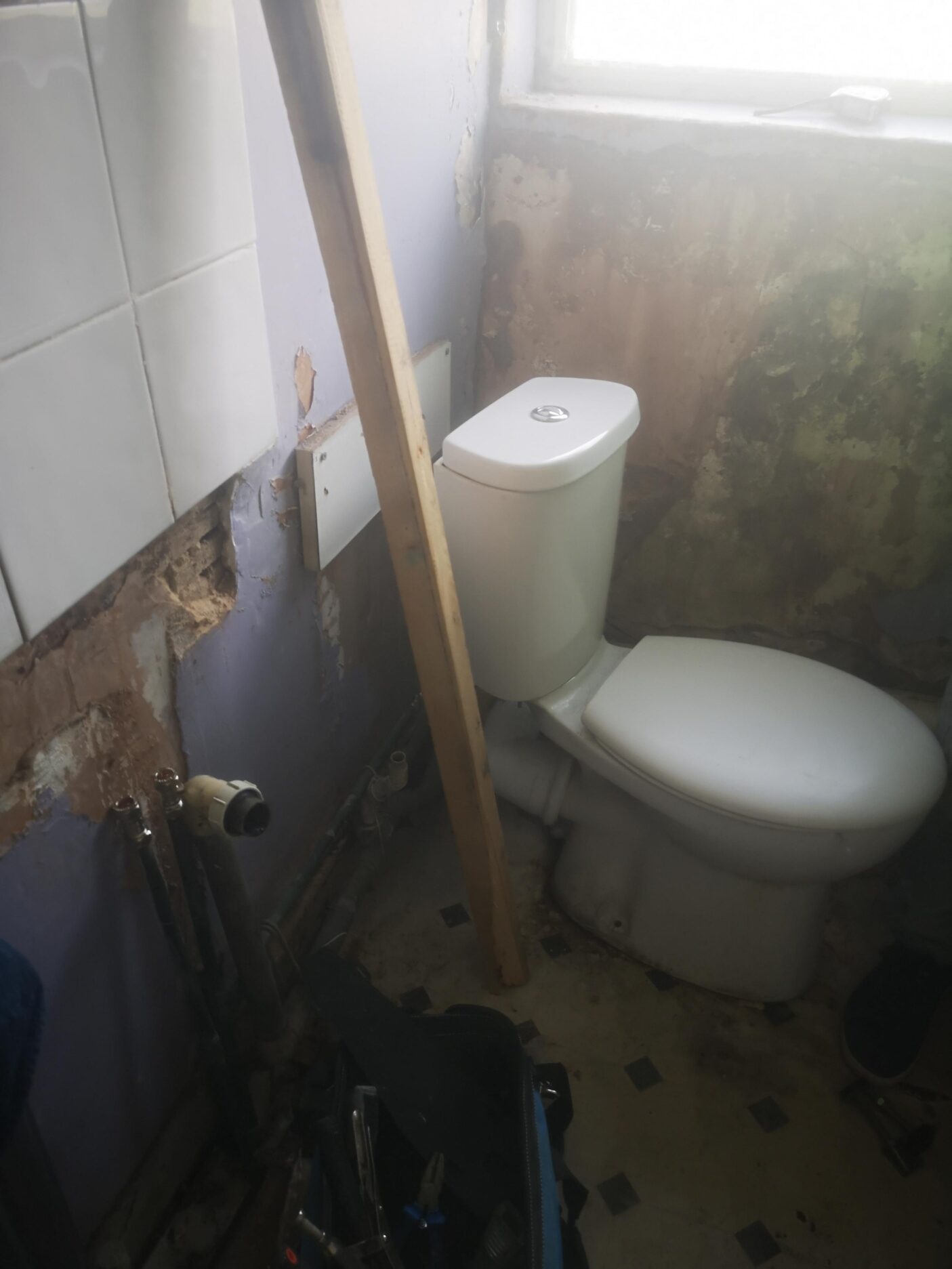 bathroom2-3-scaled.jpeg